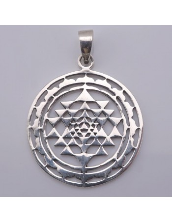 Colgante de plata Shri Yantra-Joyería Étnica. 2