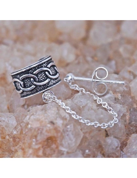 Piercing de oreja 10mm con ear cuffs de plata. Joyería étnica.