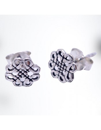 Piercing nudo infinito en plata de ley 2