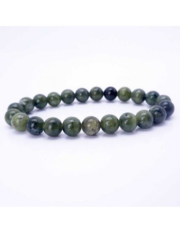 Jade Vietnamita: Elegancia y Energía en una Exclusiva Pulsera