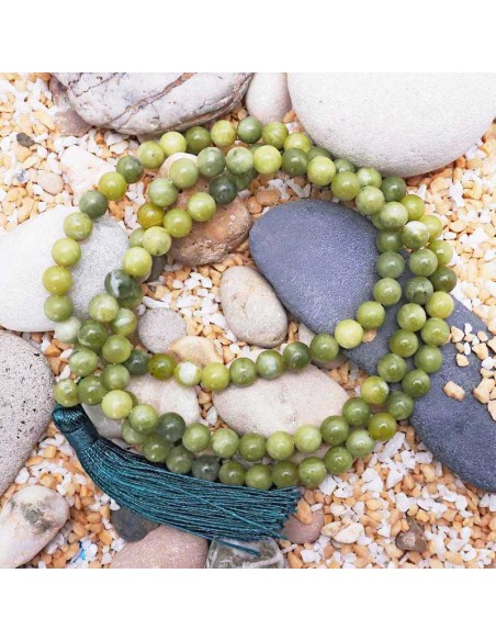 Exquisita Japa Mala 108 Cuentas de Jade Verde Hecha a Mano
