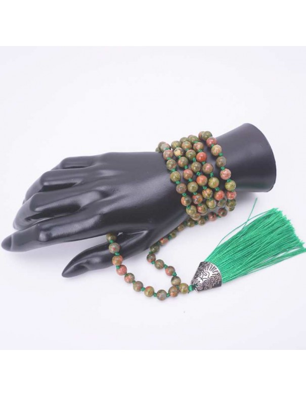 Japa Mala 108 cuentas de unakita: La joya perfecta para la meditación y la oración.