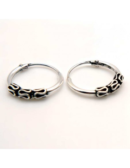 Piercings de plata 12mm. Aretes de plata labrados.