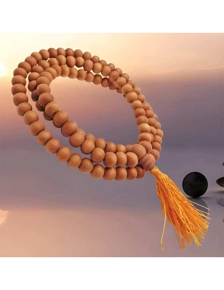 Collar japa mala de madera de sándalo, hecho de forma artesanal