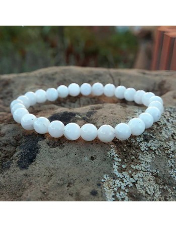 Pulsera Piedra Luna: Conecta con tu intuición y encuentra la paz interior 2