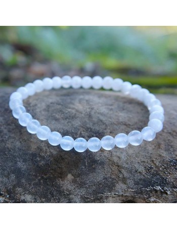 Pulsera de Selenita Natural de 6mm – Belleza, Energía y Armonía en tu Muñeca