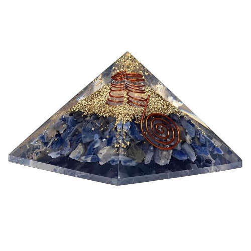 Orgonita Pirámide de Sodalita con Luna y Estrellas – Energía, Armonía y Protección Orgonita Pirámide de Sodalita con Luna y Estrellas – Energía, Armonía y Protección