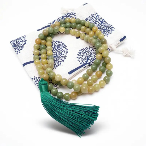 Exquisita Japa Mala 108 Cuentas de Jade Verde Hecha a Mano