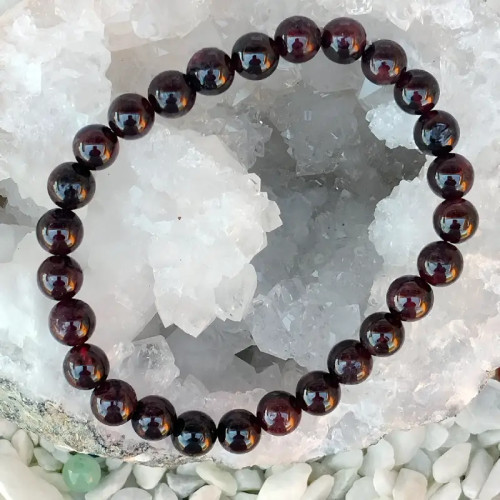 Pulsera de Granate Natural – Energía, Pasión y Protección