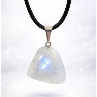 Colgante de Piedra de Luna – Intuición, Feminidad y Armonía Interior
