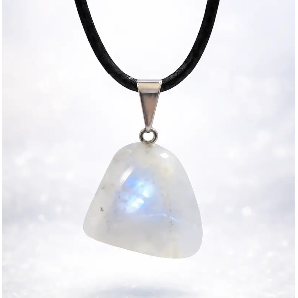 Colgante de Piedra de Luna – Intuición, Feminidad y Armonía Interior